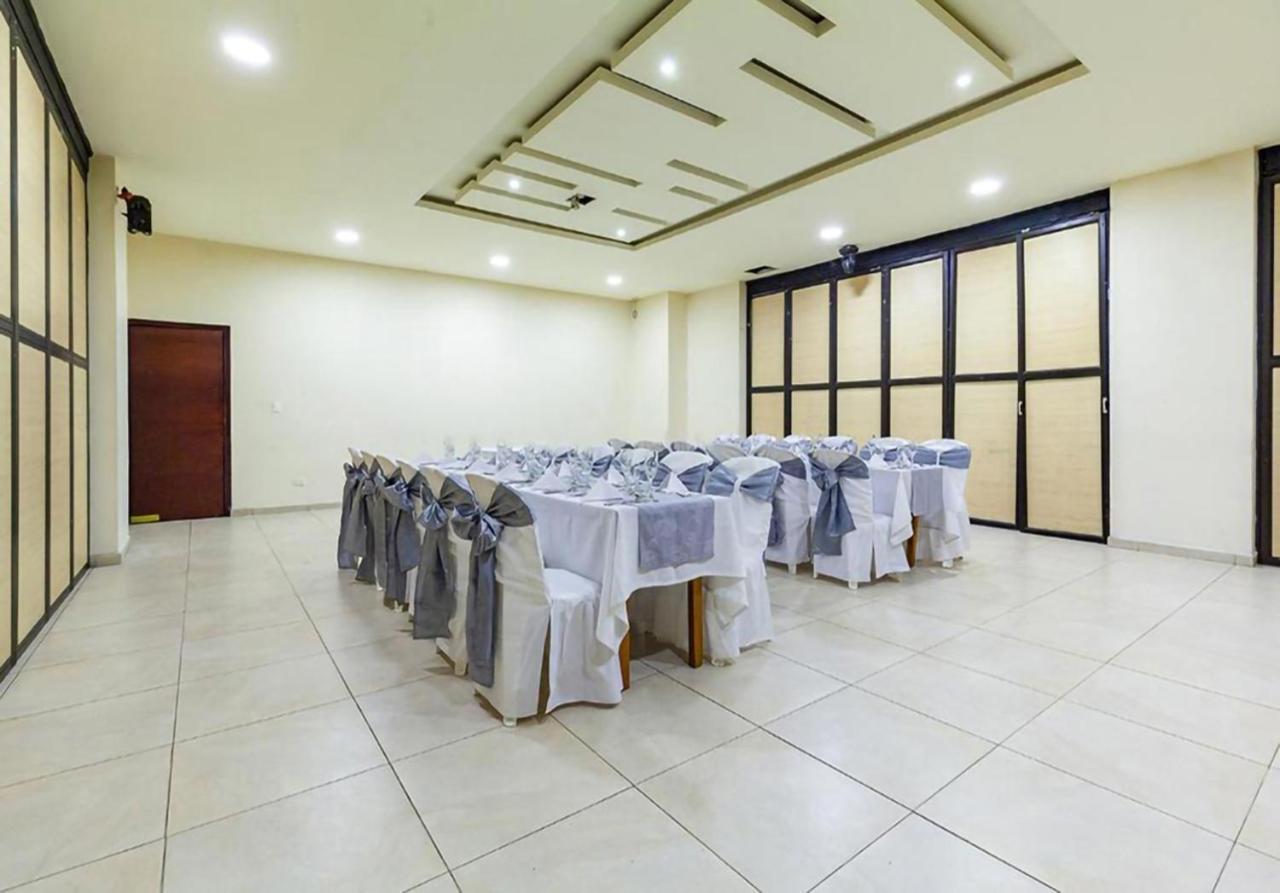 Hotel Basan Plaza Пасто Экстерьер фото